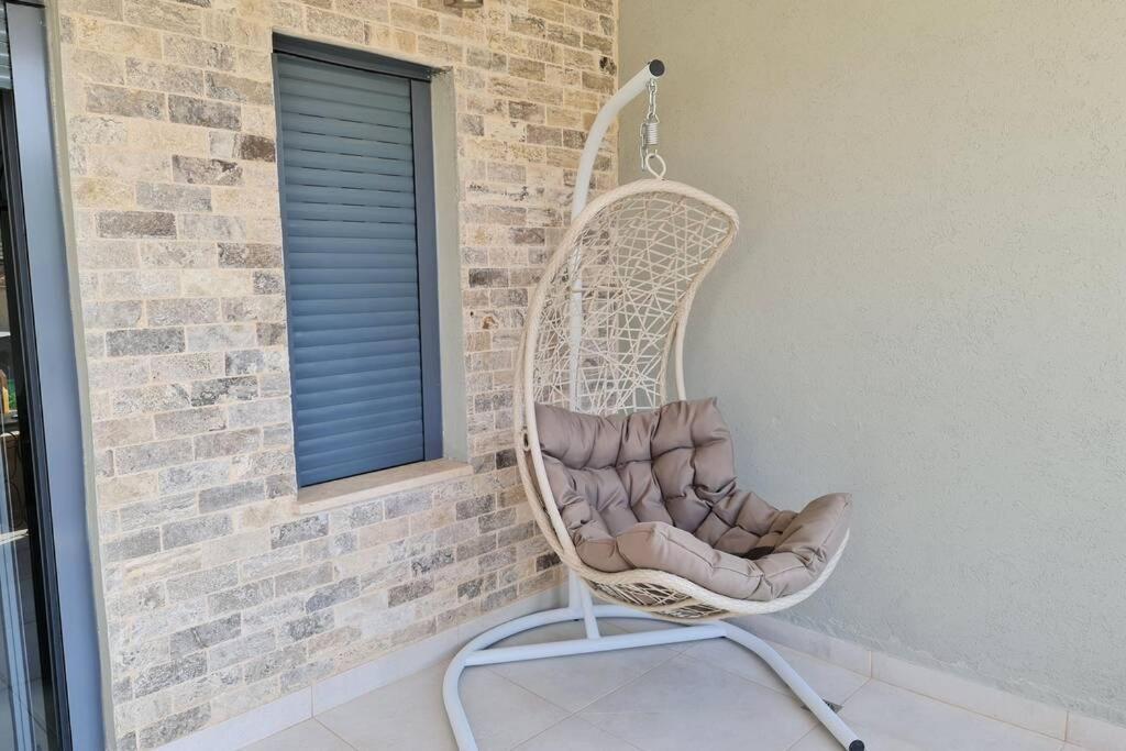 נוף הארבל עם חלון לכינרת Apartment Migdal Exterior photo